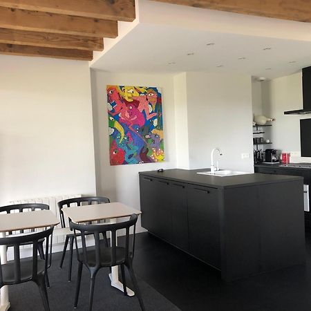 Appartement Contemporain Dans Une Authentique Demeure Viticole Charnay-lès-Mâcon エクステリア 写真